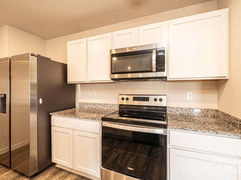 4852 stone Drive, Conover, NC 28613.  MLS# CAR4238378, YatesRealty ID 5218. 