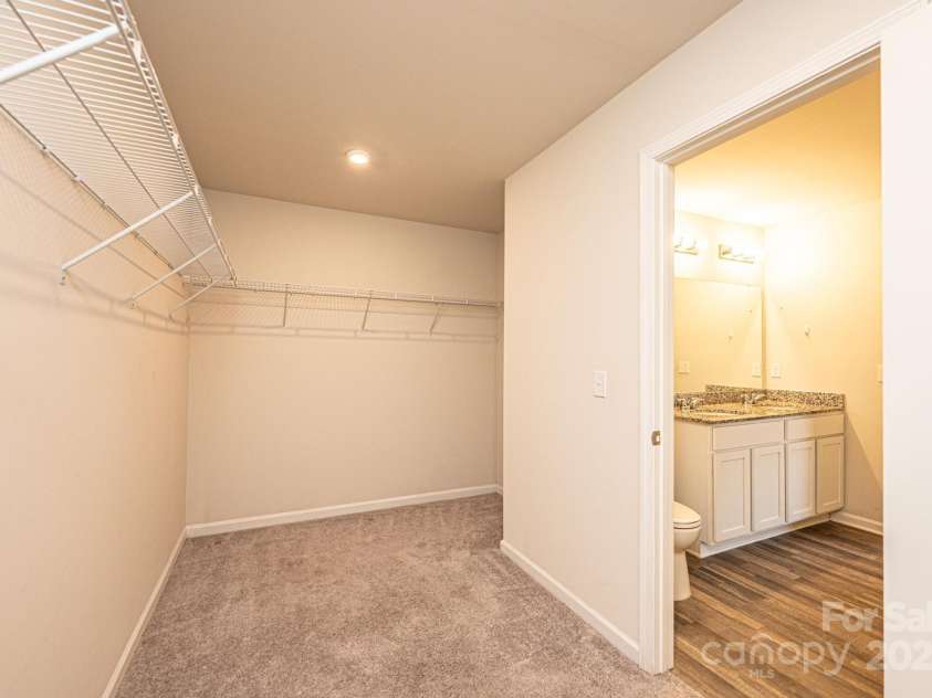 4852 stone Drive, Conover, NC 28613.  MLS# CAR4238378, YatesRealty ID 5218. 