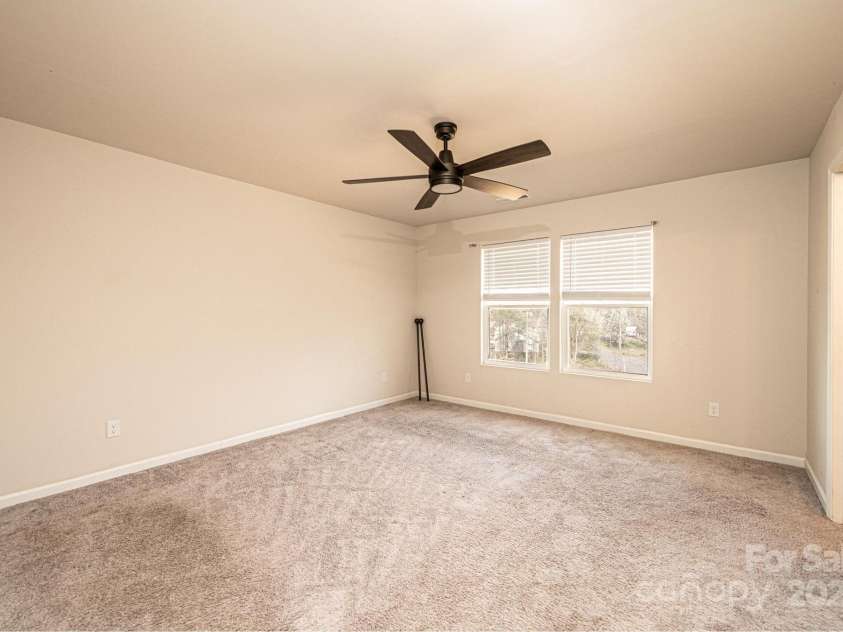 4852 stone Drive, Conover, NC 28613.  MLS# CAR4238378, YatesRealty ID 5218. 