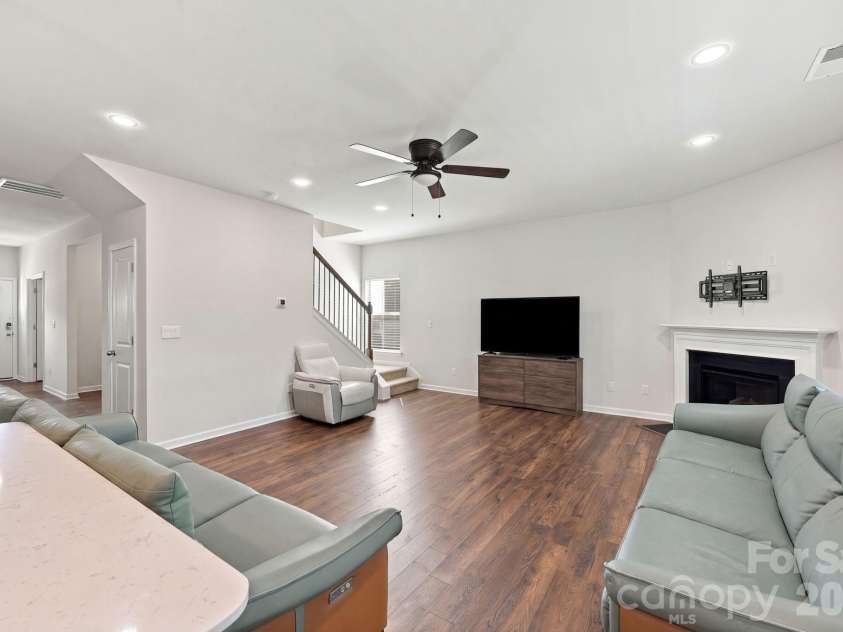 10730 Tuff Lane, Davidson, NC 28036.  MLS# CAR4424554, YatesRealty ID 52182. 