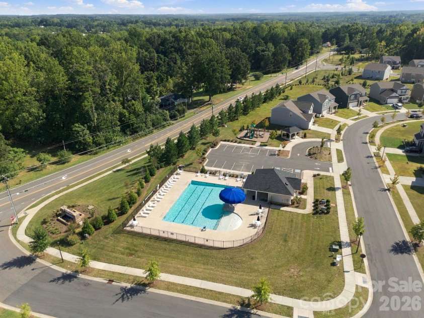 10730 Tuff Lane, Davidson, NC 28036.  MLS# CAR4424554, YatesRealty ID 52182. 