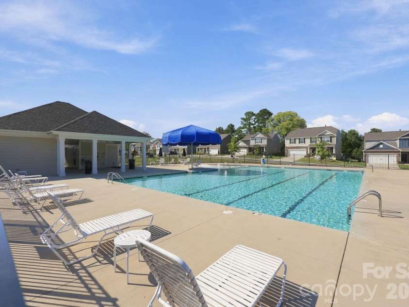 10730 Tuff Lane, Davidson, NC 28036.  MLS# CAR4424554, YatesRealty ID 52182. 