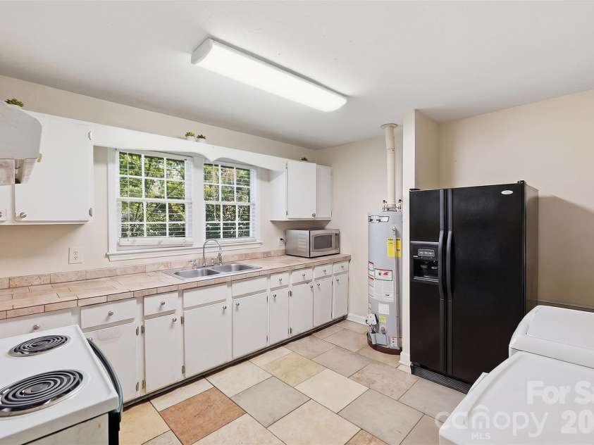 1327 Eden Terrace, Rock Hill, SC 29730.  MLS# CAR4421279, YatesRealty ID 52183. 