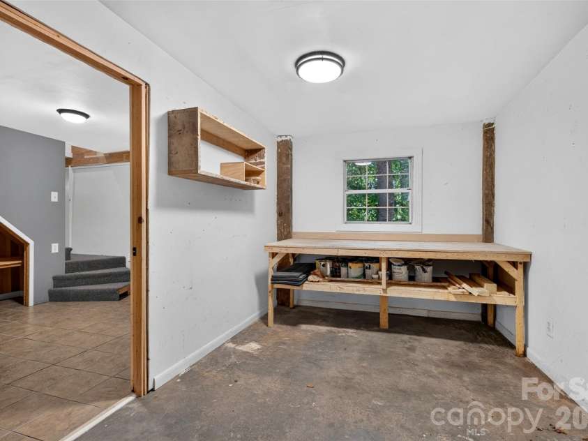 9 Good Neighbor Ridge, Weaverville, NC 28787.  MLS# CAR4424613, YatesRealty ID 52184. Workshop -other side