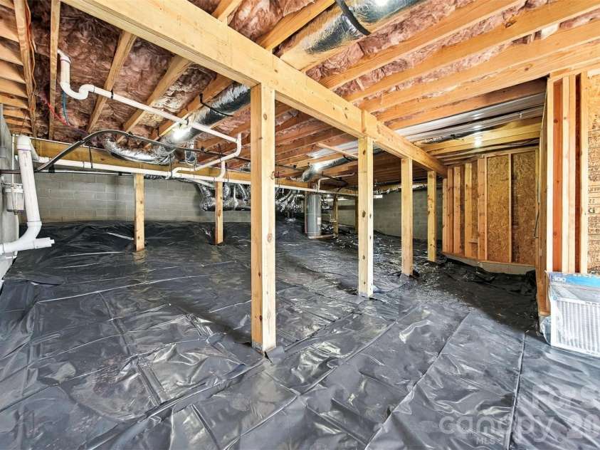 2931 Frank Whisnant Road, Morganton, NC 28655.  MLS# CAR4426822, YatesRealty ID 52185. 