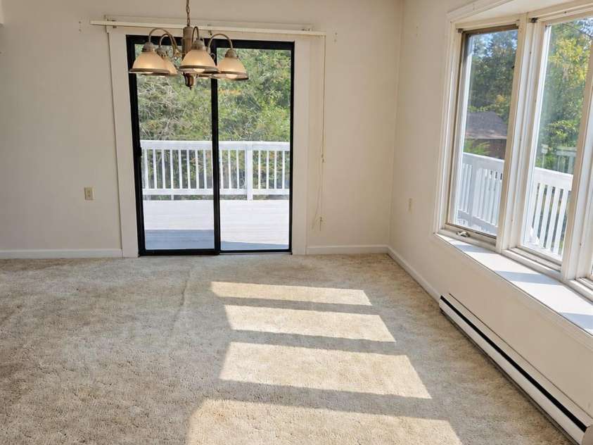 414 Heather Circle, Hendersonville, NC 28739.  MLS# CAR4426318, YatesRealty ID 52187. 
