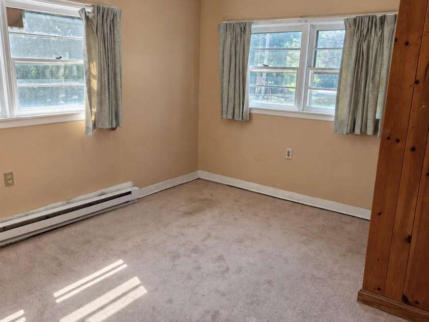 414 Heather Circle, Hendersonville, NC 28739.  MLS# CAR4426318, YatesRealty ID 52187. 