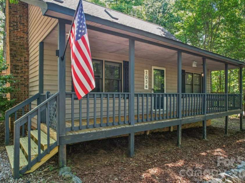 2034 Fairhill Circle, Rock Hill, SC 29732.  MLS# CAR4426830, YatesRealty ID 52189. 