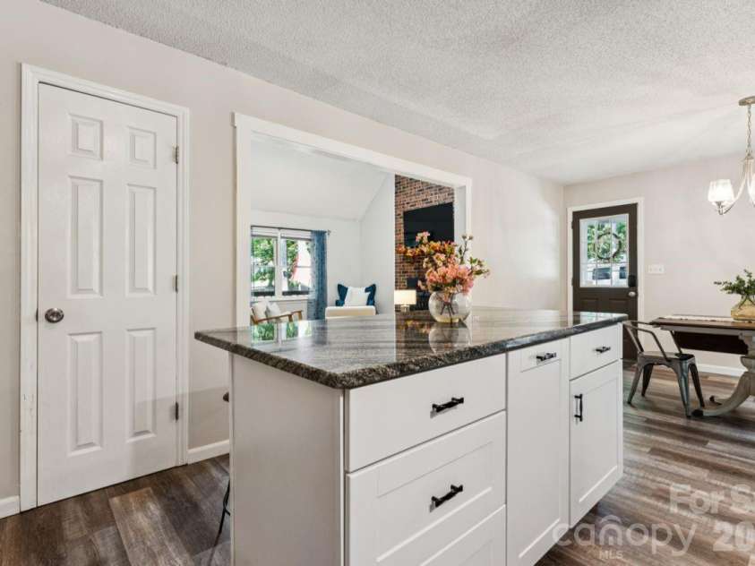 2034 Fairhill Circle, Rock Hill, SC 29732.  MLS# CAR4426830, YatesRealty ID 52189. 