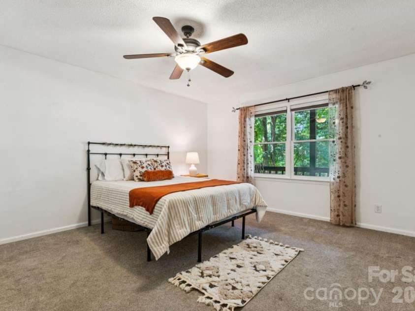2034 Fairhill Circle, Rock Hill, SC 29732.  MLS# CAR4426830, YatesRealty ID 52189. 