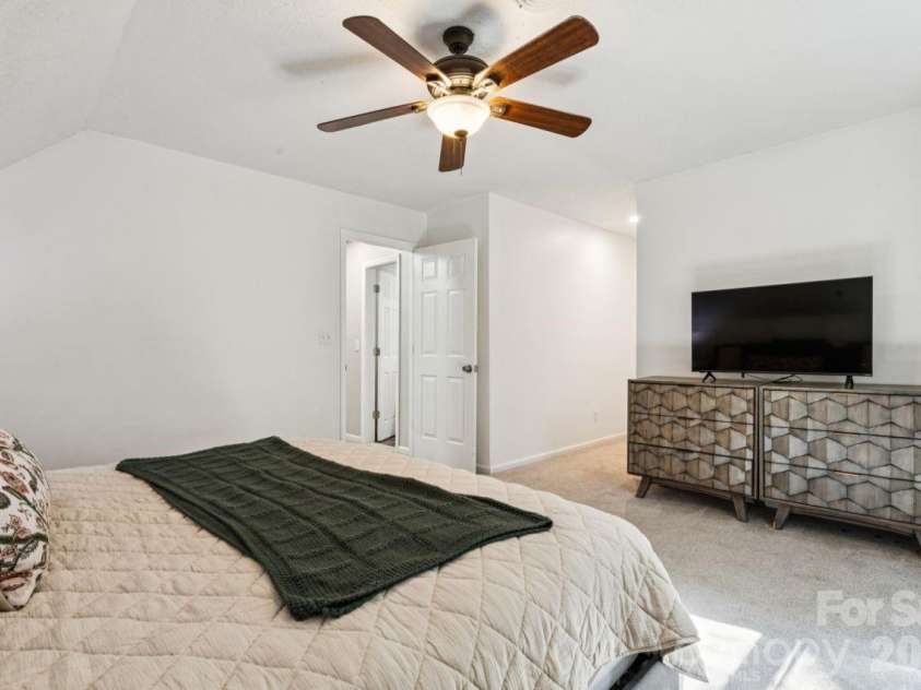 2034 Fairhill Circle, Rock Hill, SC 29732.  MLS# CAR4426830, YatesRealty ID 52189. 