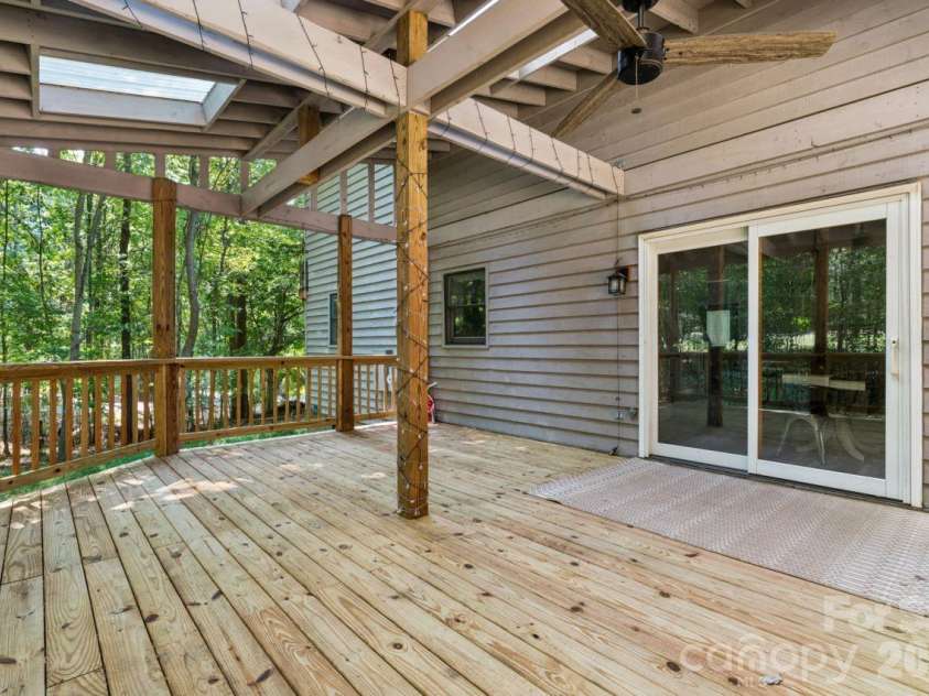 2034 Fairhill Circle, Rock Hill, SC 29732.  MLS# CAR4426830, YatesRealty ID 52189. 