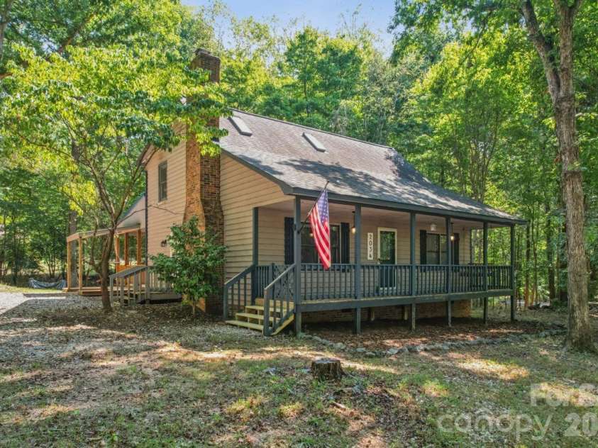 2034 Fairhill Circle, Rock Hill, SC 29732.  MLS# CAR4426830, YatesRealty ID 52189. 
