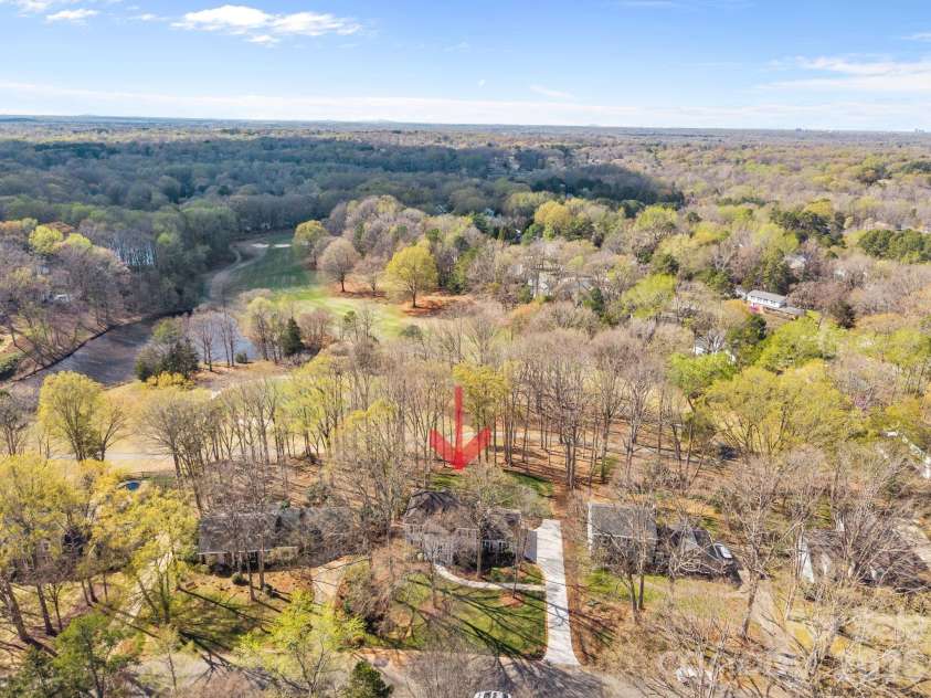 9424 Whitethorn Drive, Charlotte, NC 28277.  MLS# CAR4357785, YatesRealty ID 5219. 