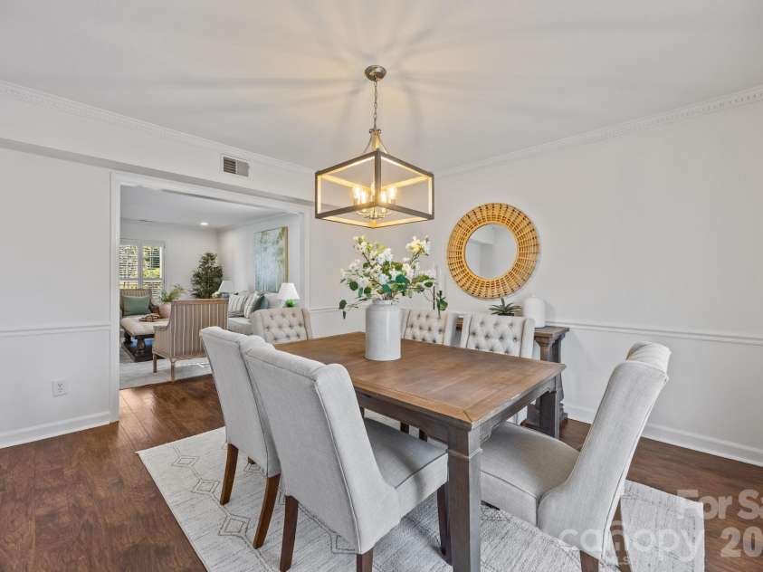 9424 Whitethorn Drive, Charlotte, NC 28277.  MLS# CAR4357785, YatesRealty ID 5219. 