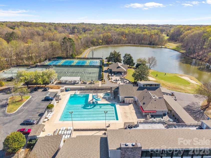 9424 Whitethorn Drive, Charlotte, NC 28277.  MLS# CAR4357785, YatesRealty ID 5219. 