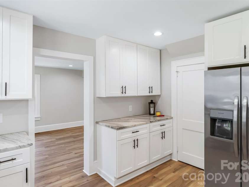 790 Tate Street, Marion, NC 28752.  MLS# CAR4426899, YatesRealty ID 52190. 