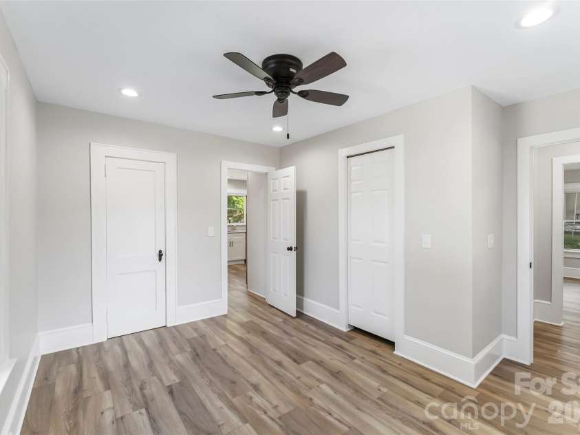790 Tate Street, Marion, NC 28752.  MLS# CAR4426899, YatesRealty ID 52190. 