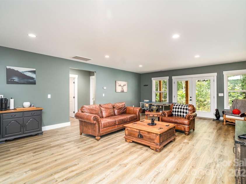 127 Beacon Ridge Drive, Stony Point, NC 28678.  MLS# CAR4293388, YatesRealty ID 5220. 