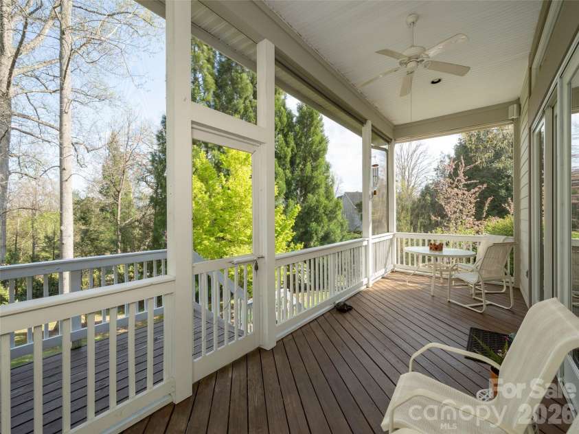 83 Towne Place Drive, Hendersonville, NC 28792.  MLS# CAR4365418, YatesRealty ID 52200. 