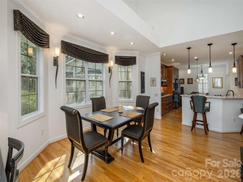 83 Towne Place Drive, Hendersonville, NC 28792.  MLS# CAR4365418, YatesRealty ID 52200. 