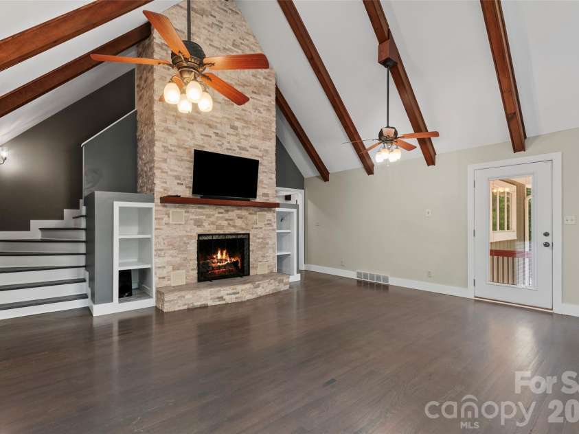 82 Sunburst Drive, Waynesville, NC 28786.  MLS# CAR4401494, YatesRealty ID 52202. 