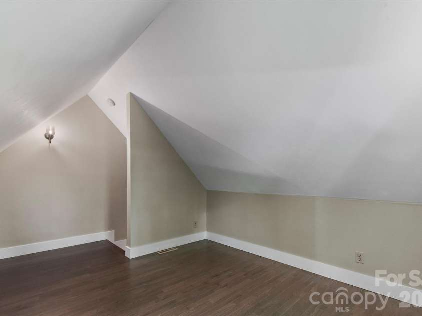 82 Sunburst Drive, Waynesville, NC 28786.  MLS# CAR4401494, YatesRealty ID 52202. 