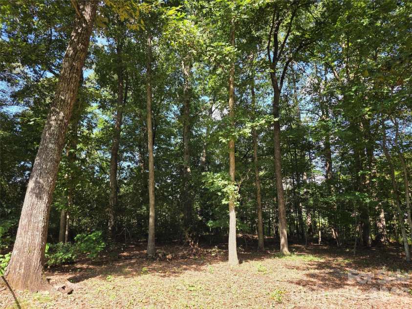 1190 Landsdowne Drive, Conover, NC 28613.  MLS# CAR4426803, YatesRealty ID 52208. 