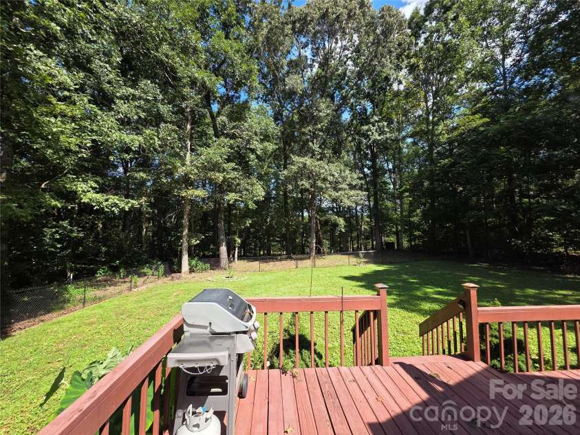1190 Landsdowne Drive, Conover, NC 28613.  MLS# CAR4426803, YatesRealty ID 52208. 