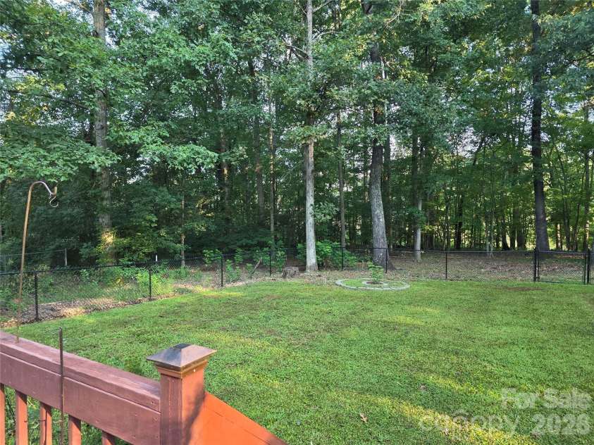 1190 Landsdowne Drive, Conover, NC 28613.  MLS# CAR4426803, YatesRealty ID 52208. 