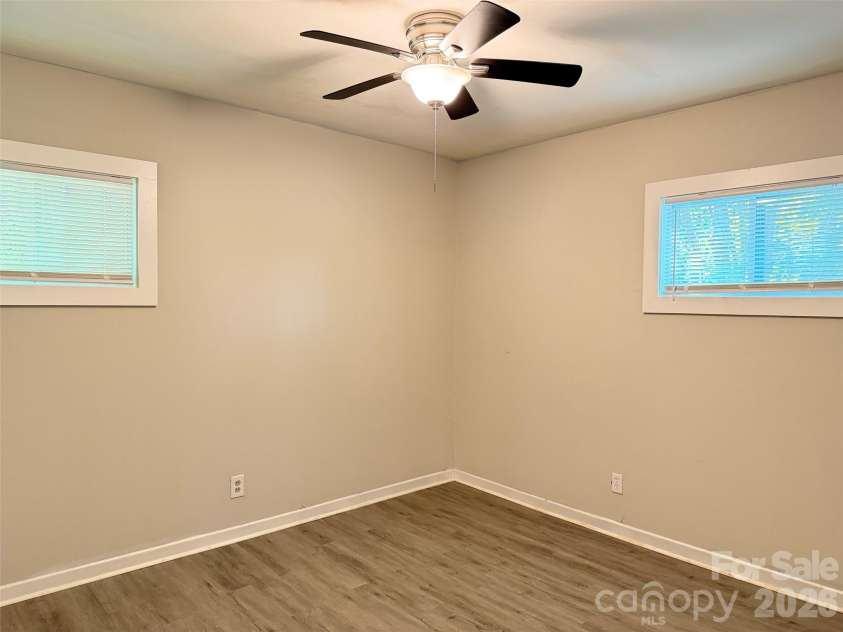 412 Oates Street, Rock Hill, SC 29730.  MLS# CAR4426972, YatesRealty ID 52210. 