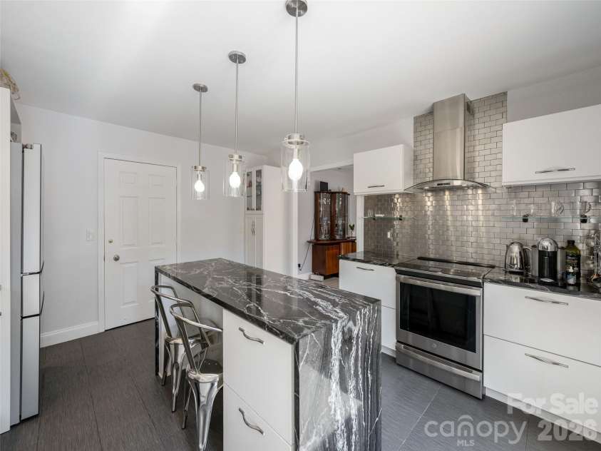 30 Fairway Drive, Etowah, NC 28729.  MLS# CAR4426945, YatesRealty ID 52211. 