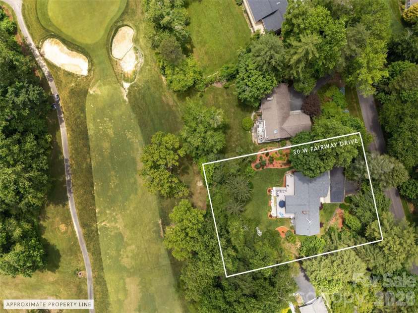 30 Fairway Drive, Etowah, NC 28729.  MLS# CAR4426945, YatesRealty ID 52211. 
