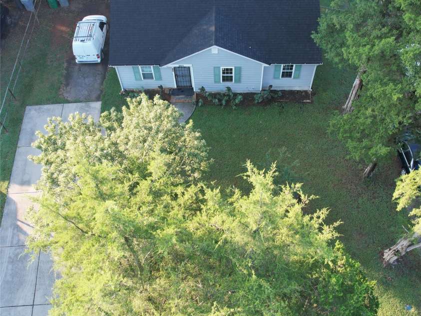 9821 Garth Wood Road, Charlotte, NC 28273.  MLS# CAR4424614, YatesRealty ID 52214. 