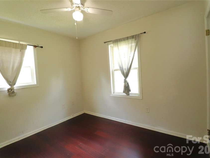 9821 Garth Wood Road, Charlotte, NC 28273.  MLS# CAR4424614, YatesRealty ID 52214. 