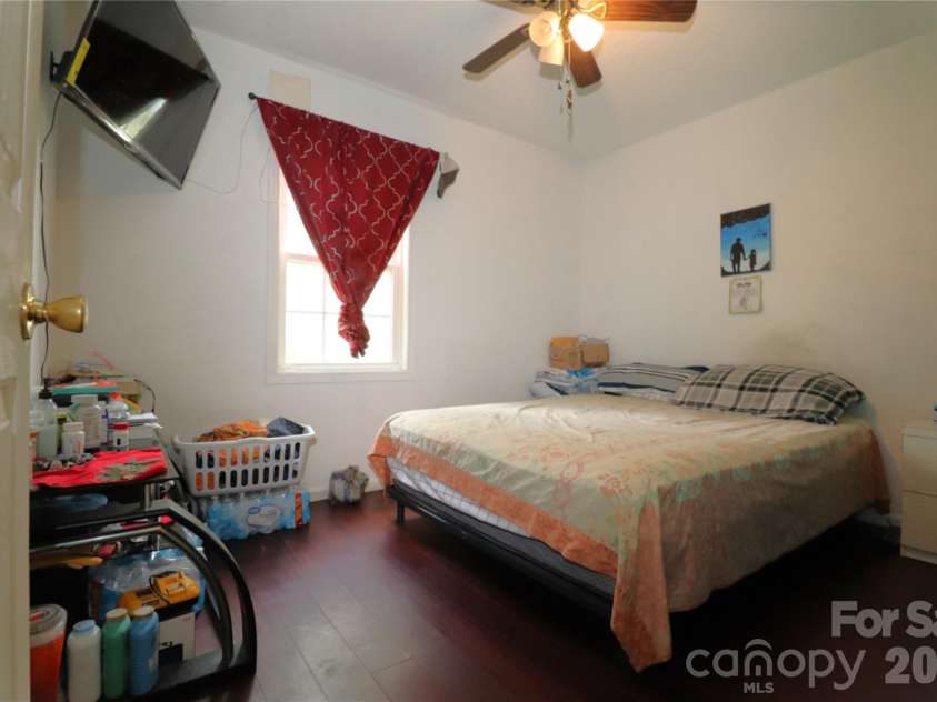 9821 Garth Wood Road, Charlotte, NC 28273.  MLS# CAR4424614, YatesRealty ID 52214. 