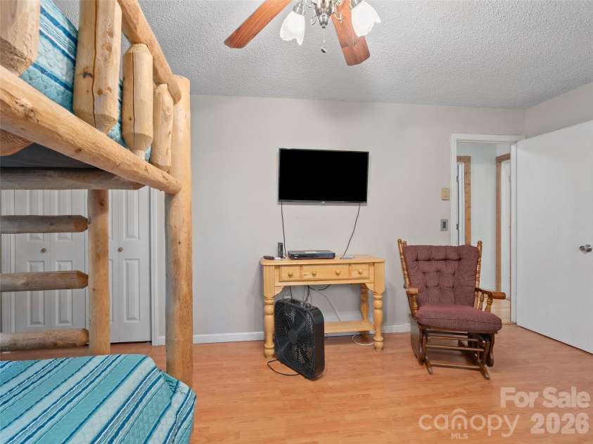 885 Rustic Heights Road, Waynesville, NC 28785.  MLS# CAR4426982, YatesRealty ID 52216. 