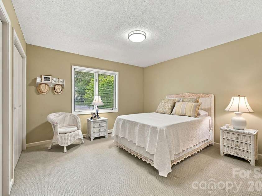 104 Buckingham Place, Salisbury, NC 28144.  MLS# CAR4427022, YatesRealty ID 52218. 
