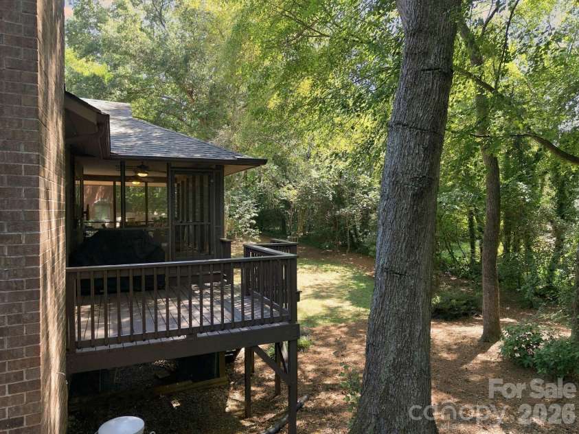 104 Buckingham Place, Salisbury, NC 28144.  MLS# CAR4427022, YatesRealty ID 52218. 