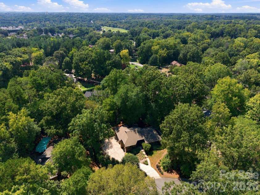 104 Buckingham Place, Salisbury, NC 28144.  MLS# CAR4427022, YatesRealty ID 52218. 