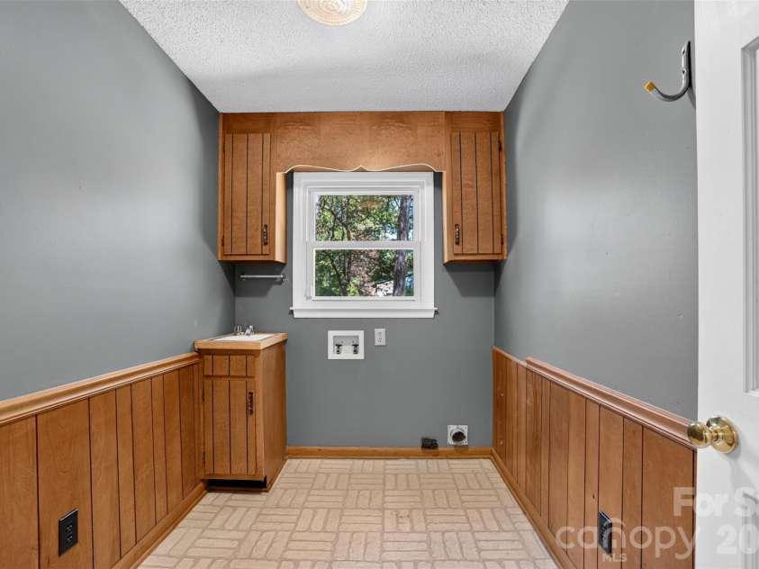 5748 Hagan Stone Park Road, Pleasant Garden, NC 27313.  MLS# CAR4426445, YatesRealty ID 52219. 
