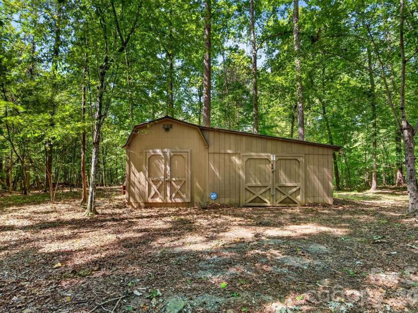 5748 Hagan Stone Park Road, Pleasant Garden, NC 27313.  MLS# CAR4426445, YatesRealty ID 52219. 