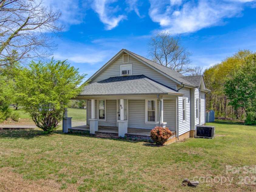 60 Duke Street, Granite Falls, NC 28630.  MLS# CAR4238766, YatesRealty ID 5222. 