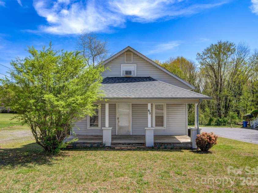 60 Duke Street, Granite Falls, NC 28630.  MLS# CAR4238766, YatesRealty ID 5222. 