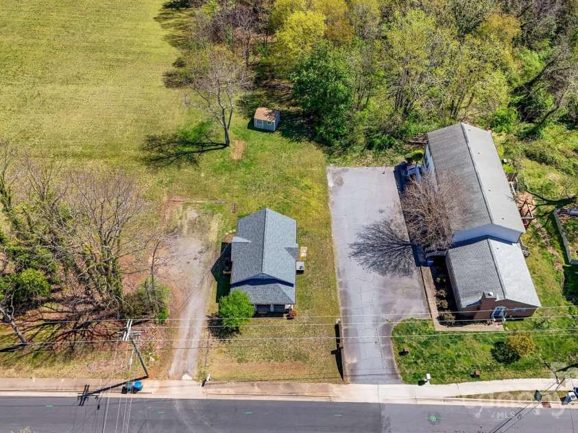 60 Duke Street, Granite Falls, NC 28630.  MLS# CAR4238766, YatesRealty ID 5222. 