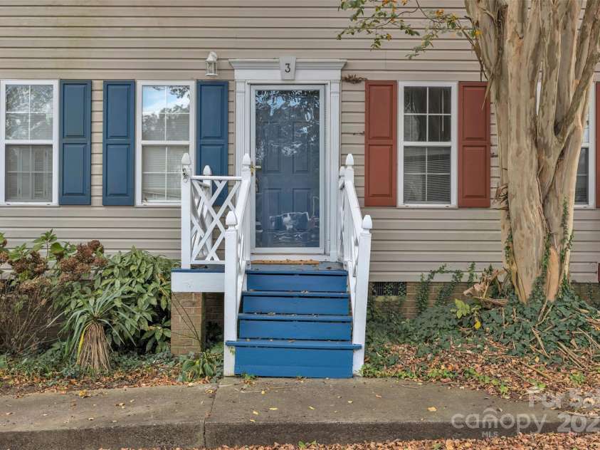 62 Duke Street, Granite Falls, NC 28630.  MLS# CAR4314109, YatesRealty ID 5222. 