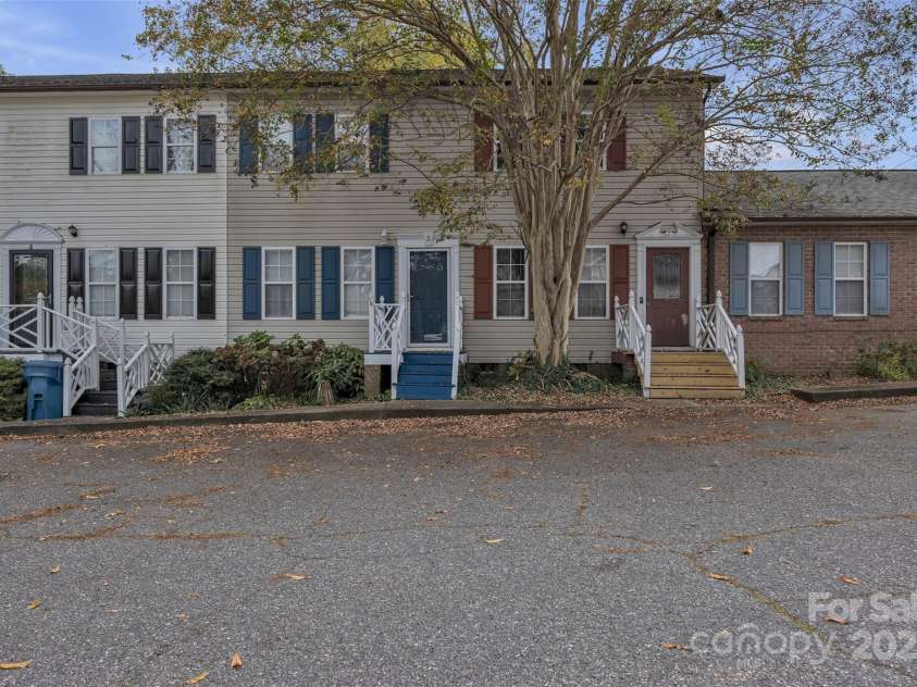 62 Duke Street, Granite Falls, NC 28630.  MLS# CAR4314109, YatesRealty ID 5222. 