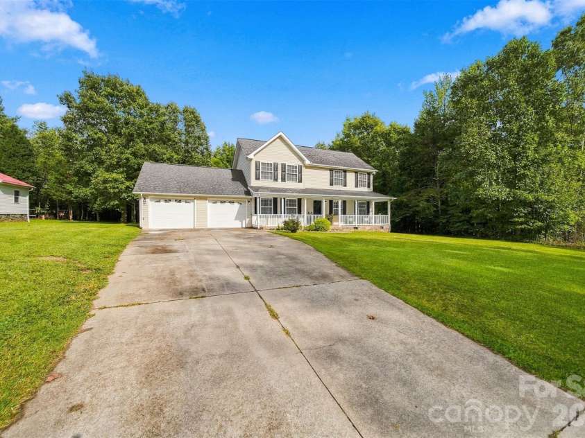 1480 Cedar Valley Church Road, Lenoir, NC 28645.  MLS# CAR4425097, YatesRealty ID 52220. 