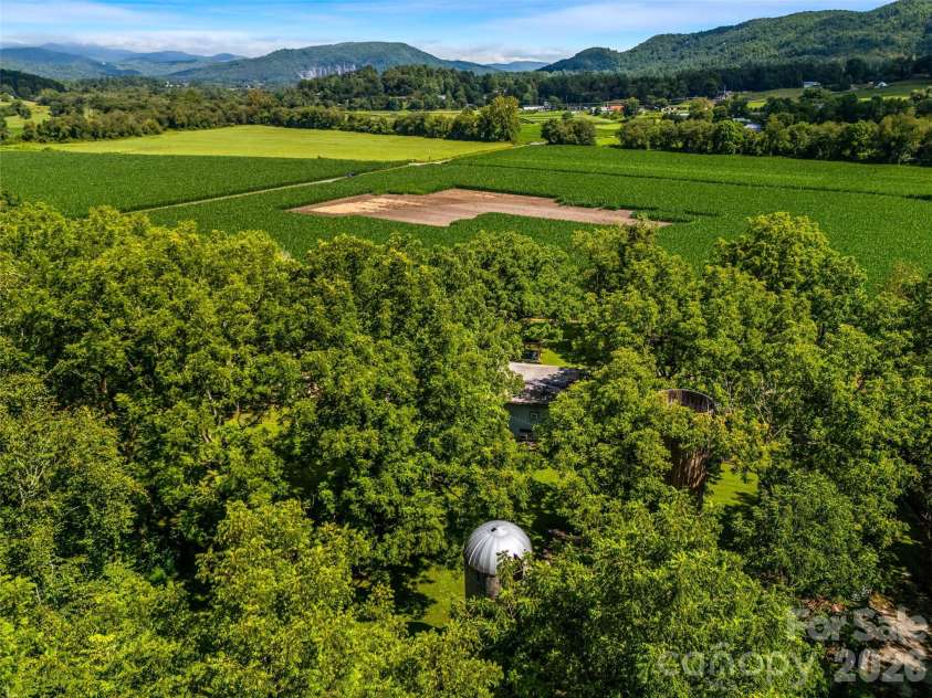 96 Merle Farm Lane, Pisgah Forest, NC 28768.  MLS# CAR4425349, YatesRealty ID 52221. 