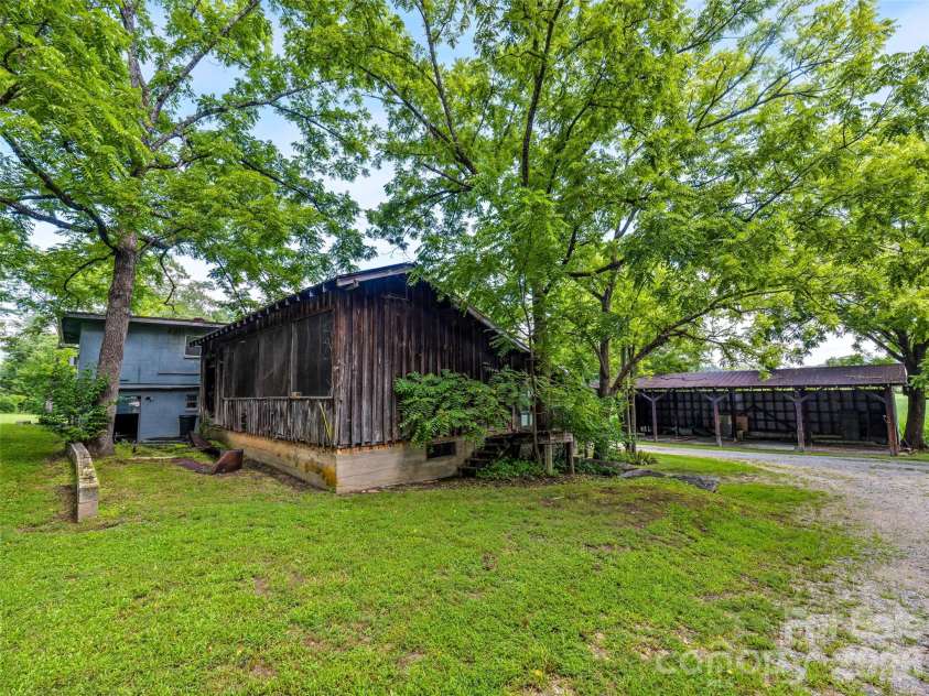 96 Merle Farm Lane, Pisgah Forest, NC 28768.  MLS# CAR4425349, YatesRealty ID 52221. 
